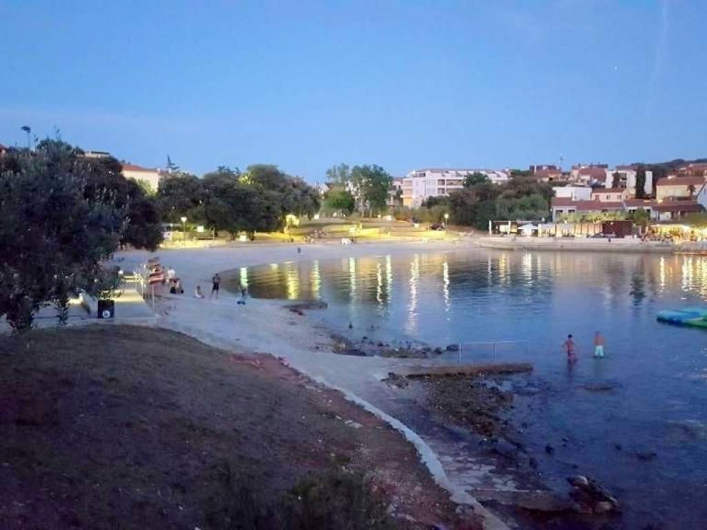 House by the sea, Sale, Pula, Pula