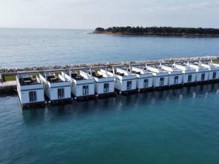 House by the sea, Sale, Novigrad, Novigrad