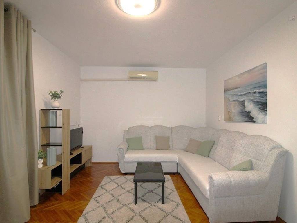 Flat in a building, Sale, Poreč, Poreč