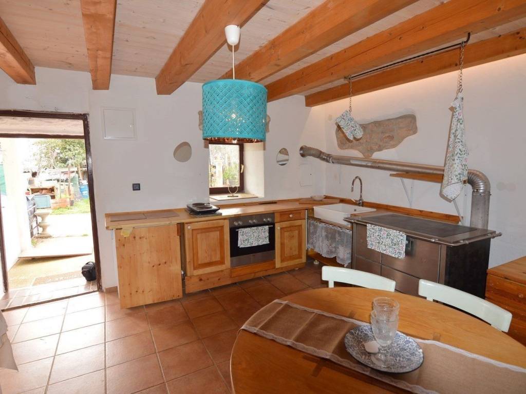 Stone house, Sale, Kaštelir-Labinci, Kaštelir