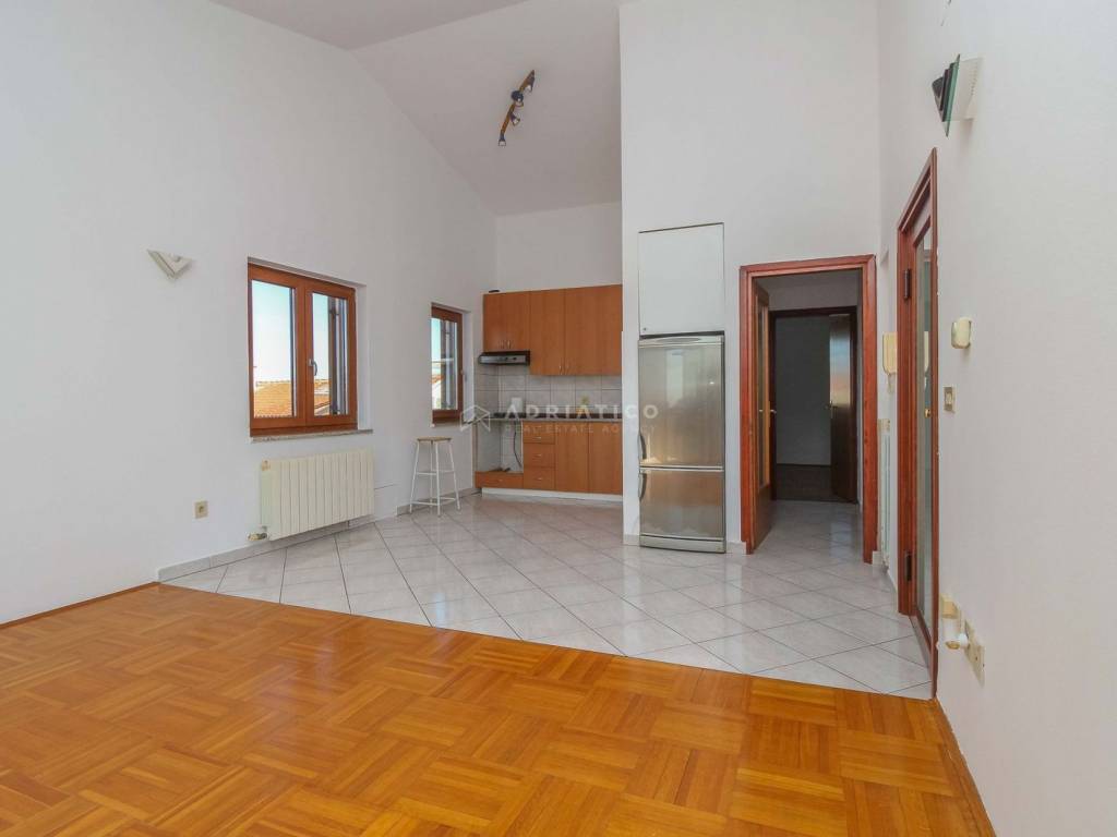 Flat in a building, Sale, Poreč, Poreč