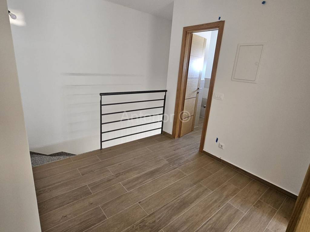 Semi-detached house, Sale, Vrsi, Zukve