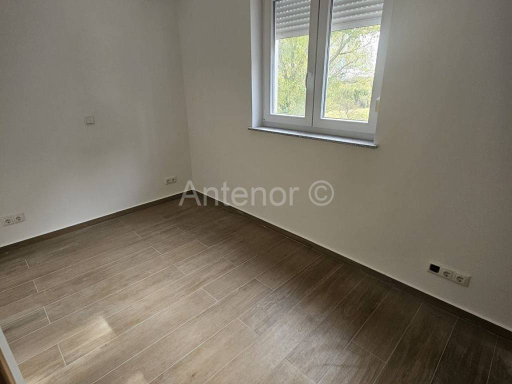 Semi-detached house, Sale, Vrsi, Zukve