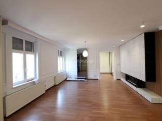 Flat in a building, Sale, Zagreb, Donji Grad