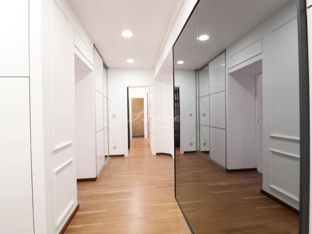 Flat in a building, Sale, Zagreb, Donji Grad