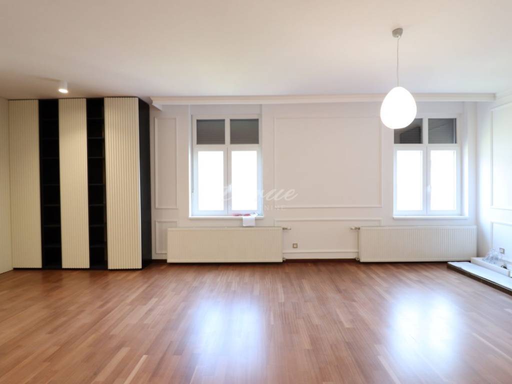 Flat in a building, Sale, Zagreb, Donji Grad
