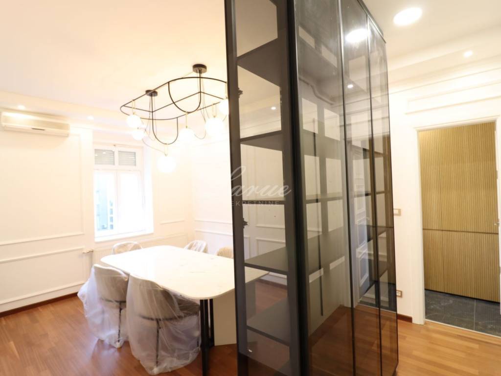 Flat in a building, Sale, Zagreb, Donji Grad
