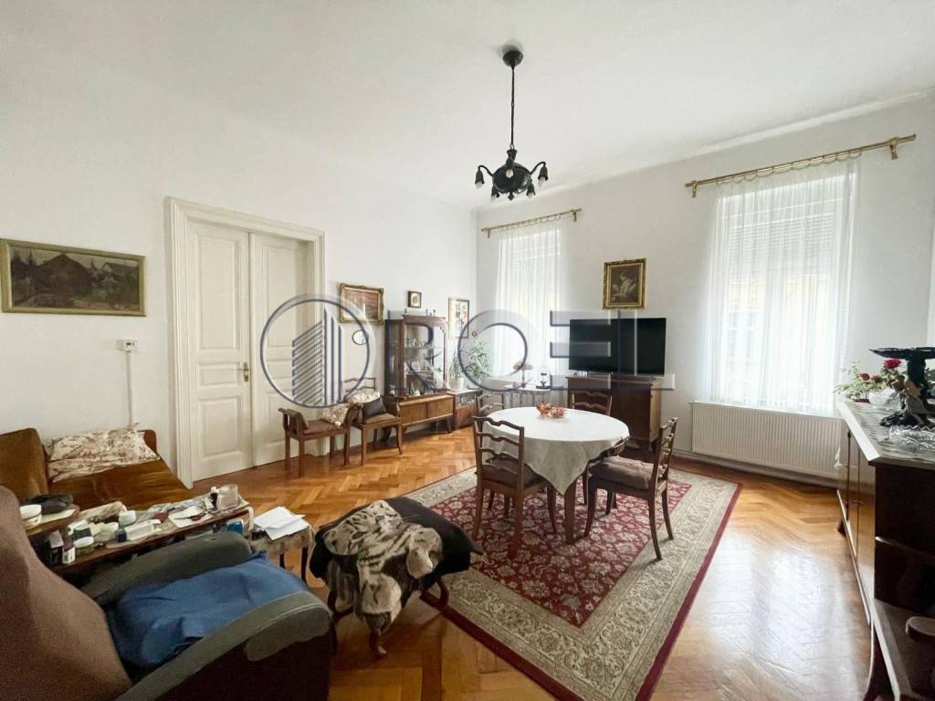 Flat in a building, Sale, Zagreb, Donji Grad