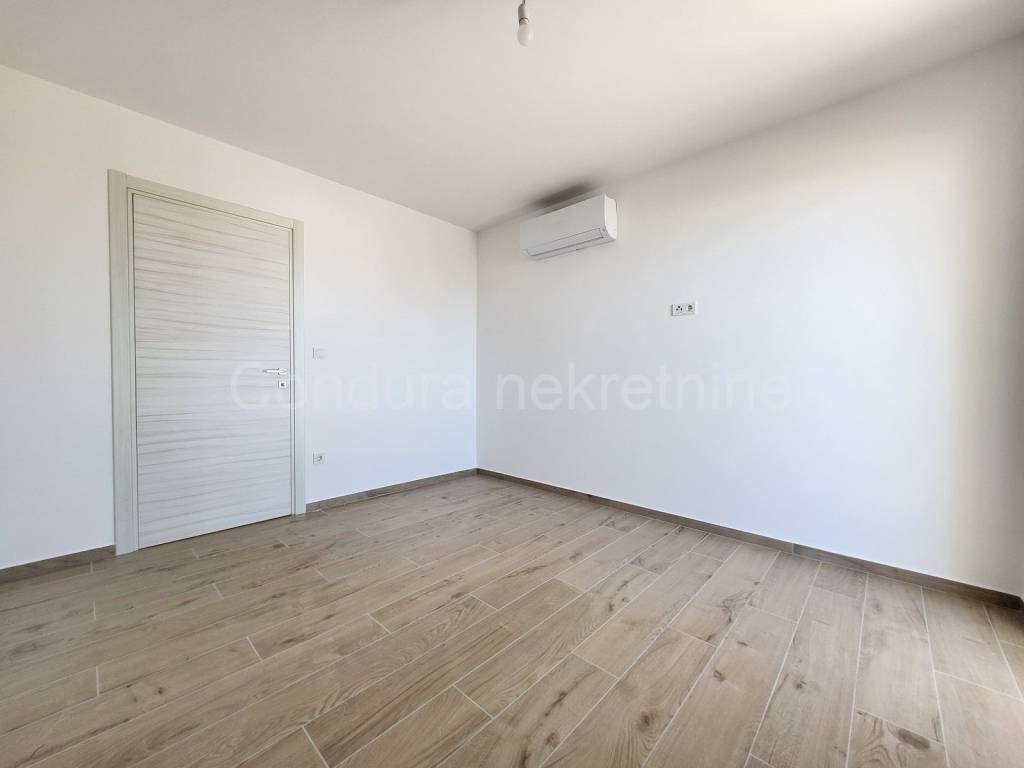 Apartment by the sea, Sale, Povljana, Povljana