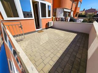 Flat in a building, Sale, Pula, Pula