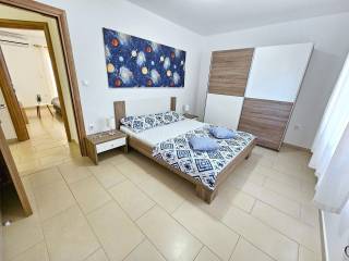 Flat in a building, Sale, Pula, Pula