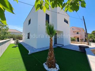 House by the sea, Sale, Privlaka, Privlaka