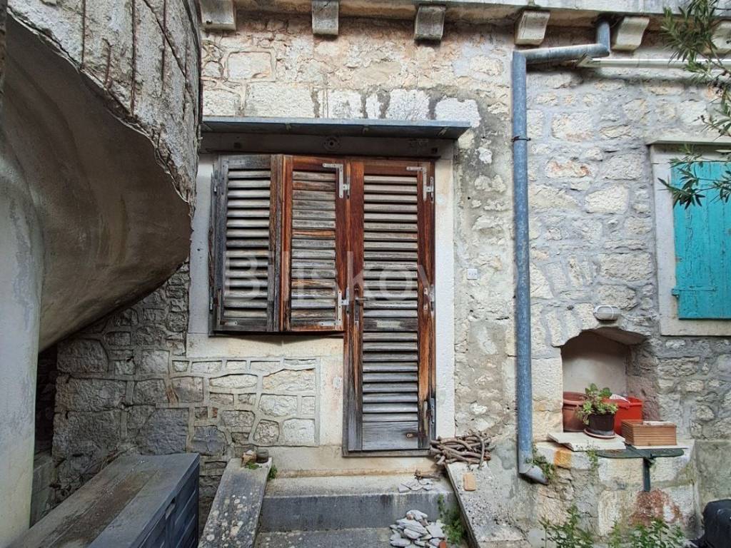 Detached house, Sale, Milna, Milna