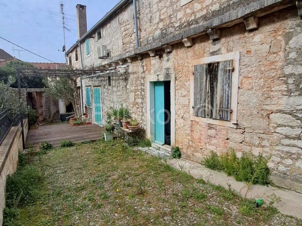 Detached house, Sale, Milna, Milna