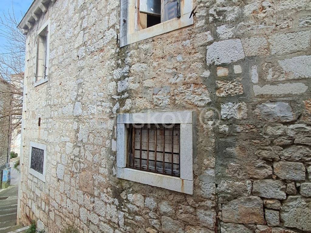 Detached house, Sale, Milna, Milna
