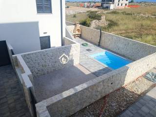Leasure property, Sale, Povljana, Povljana