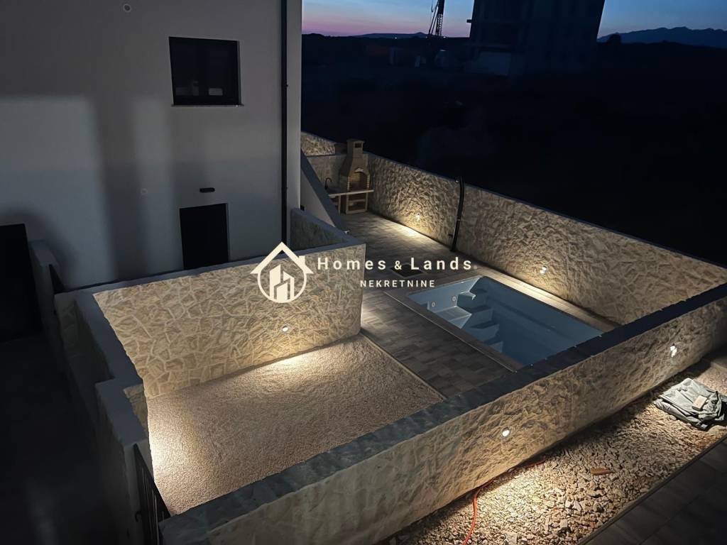 Leasure property, Sale, Povljana, Povljana