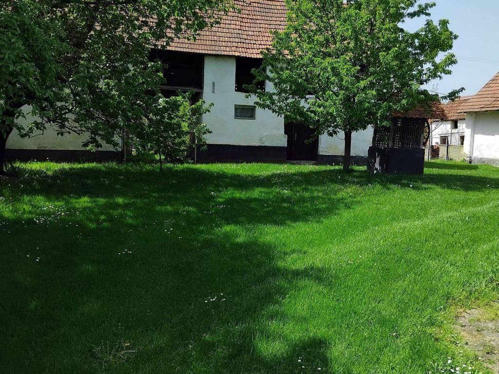 One-storey house, Sale, Požega - Okolica, Mihaljevci