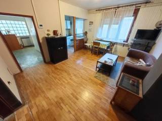 Flat in a building, Sale, Zagreb, Donja Dubrava
