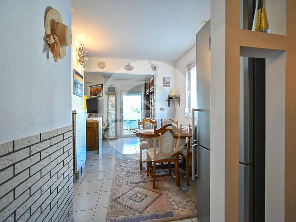 Flat in a building, Sale, Novigrad, Mareda
