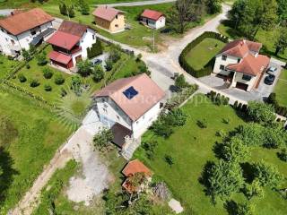 House with apartments, Sale, Slunj, Donje Taborište