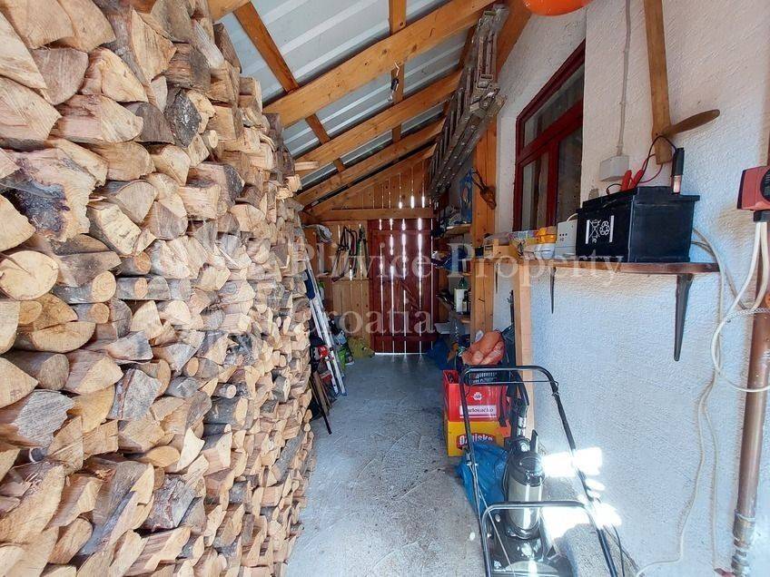 Family house, Sale, Slunj, Donje Taborište