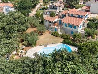 Family house, Sale, Kaštelir-Labinci, Kaštelir