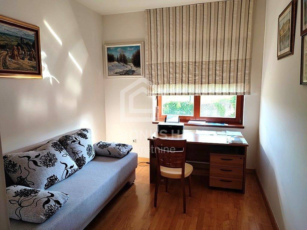 Flat in a building, Sale, Zagreb, Podsljeme