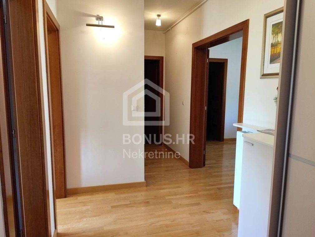 Flat in a building, Sale, Zagreb, Podsljeme