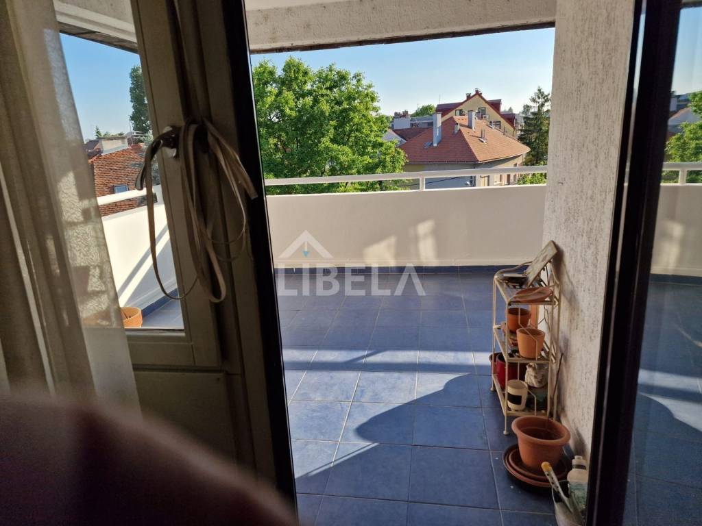Flat in a building, Sale, Zagreb, Maksimir