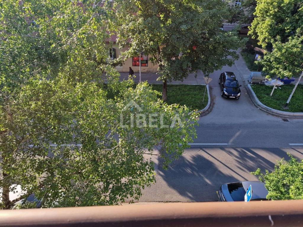 Flat in a building, Sale, Zagreb, Maksimir