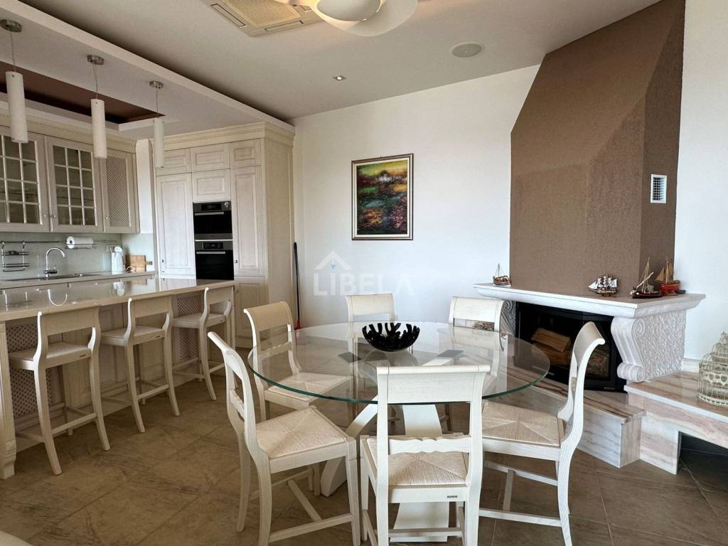 House by the sea, Sale, Pakoštane, Drage