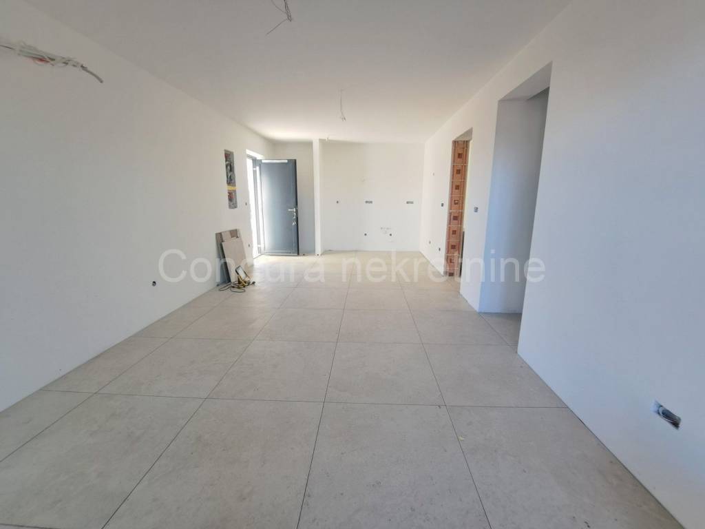 Apartman na moru, Prodaja, Nin, Nin