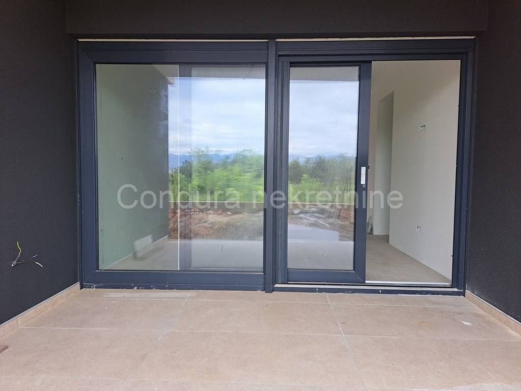 Apartman na moru, Prodaja, Nin, Nin