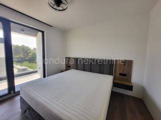 Vila, Prodaja, Privlaka, Privlaka