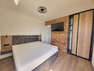 Vila, Prodaja, Privlaka, Privlaka