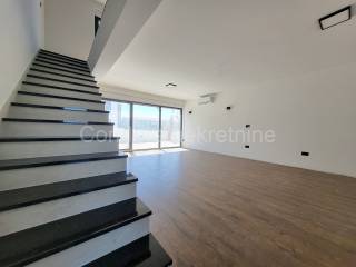 Apartman na moru, Prodaja, Privlaka, Privlaka