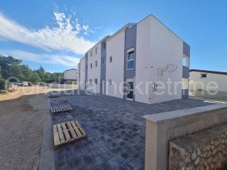 Apartman na moru, Prodaja, Vir, Vir