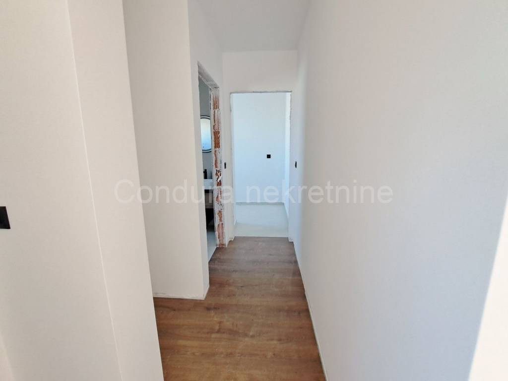 Apartman na moru, Prodaja, Privlaka, Privlaka