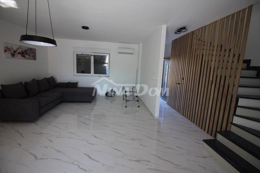 Terraced house, Sale, Vir, Vir