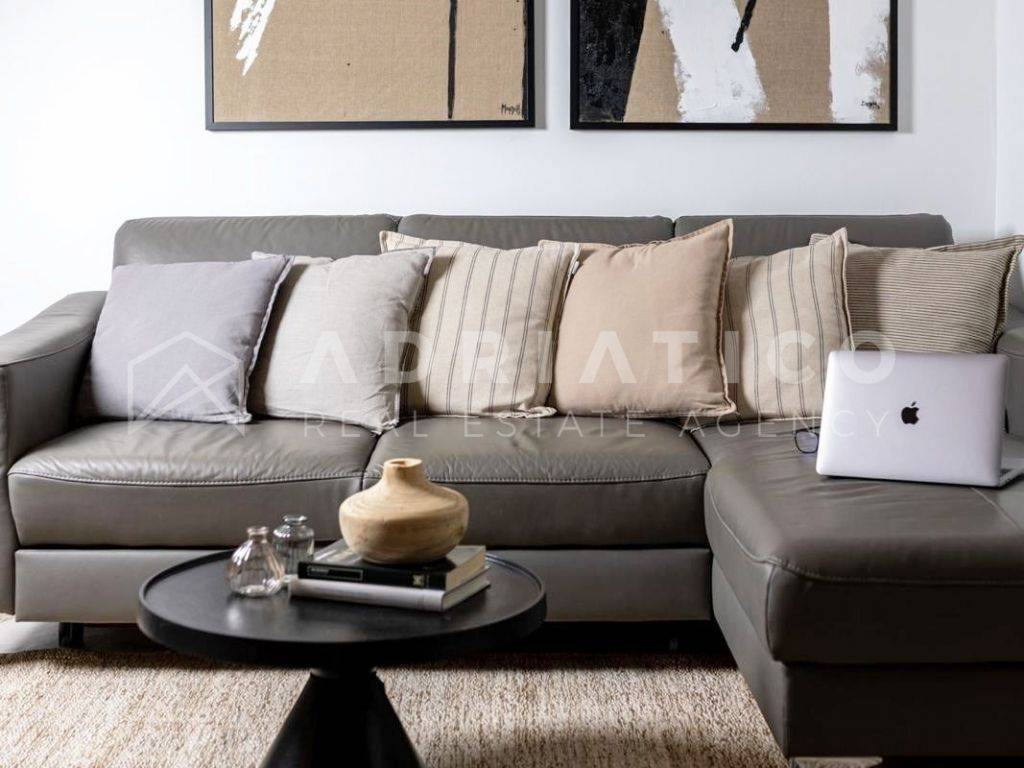 Flat in a building, Sale, Pula, Pula