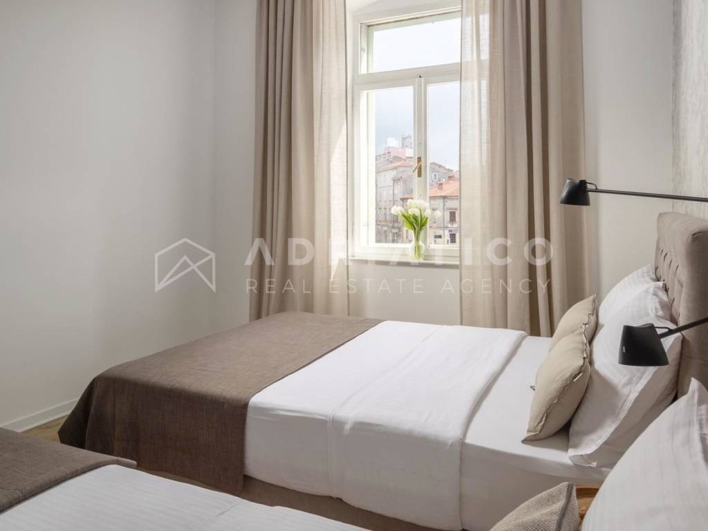 Flat in a building, Sale, Pula, Pula