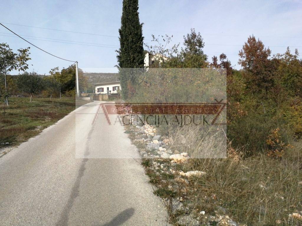 Zemljiste, Prodaja, Imotski