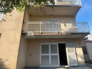 House with apartments, Sale, Vodice, Srima