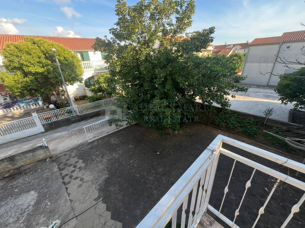 House with apartments, Sale, Vodice, Srima