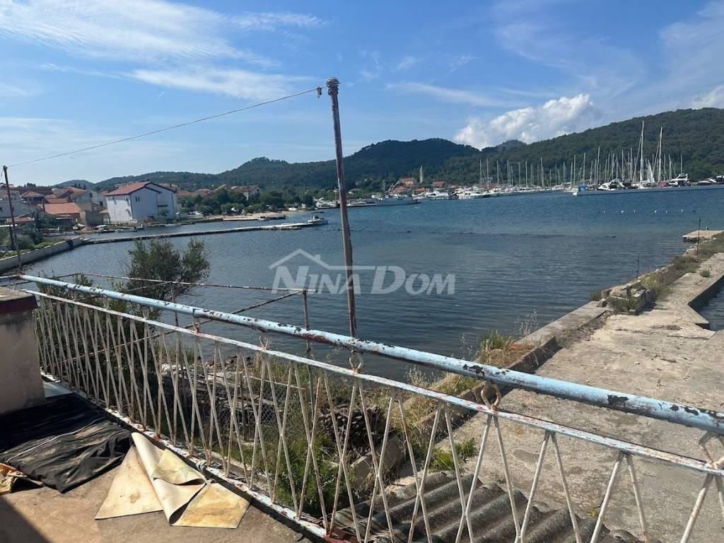 House by the sea, Sale, Preko, Sutomišćica