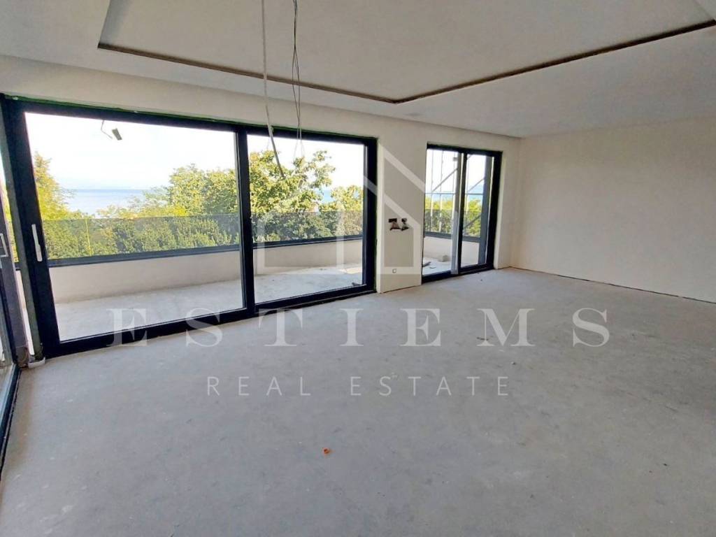 Flat in an urban villa, Sale, Lovran, Lovran