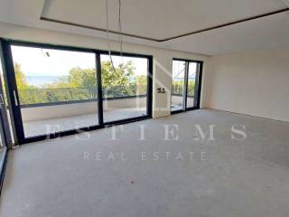 Flat in an urban villa, Sale, Lovran, Lovran