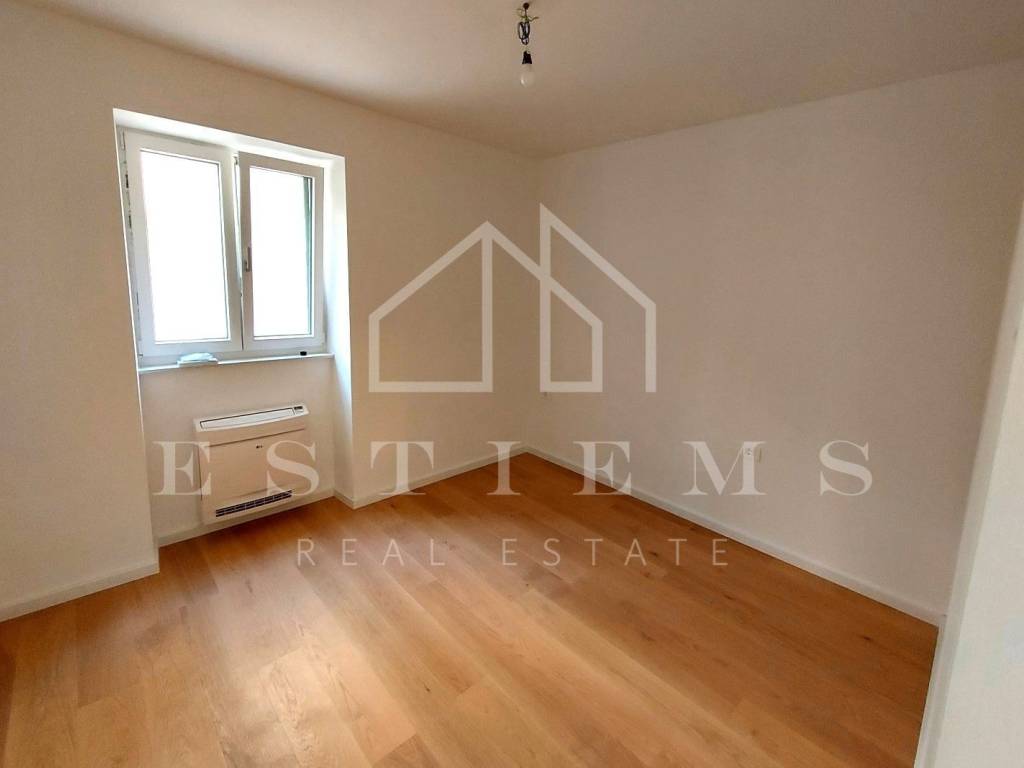 Flat in a house, Sale, Rijeka, Istok