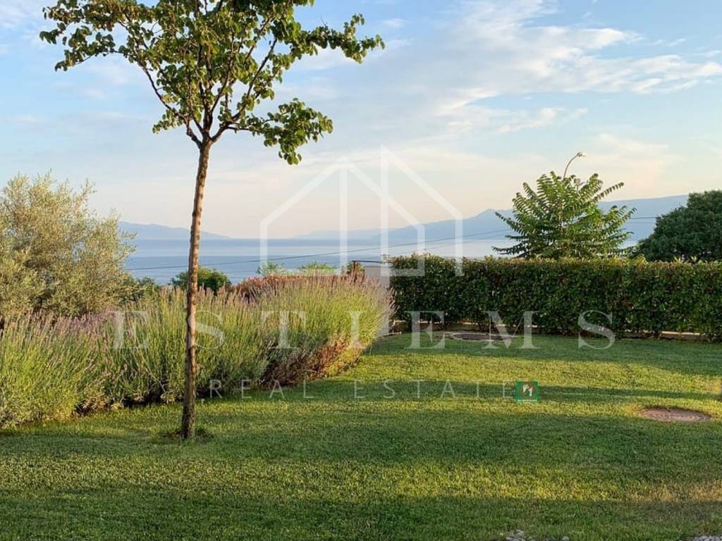 Flat in a new building, Rent, Rijeka, Zapad